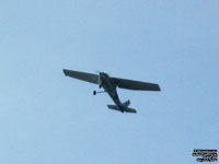 Avion non-identifié